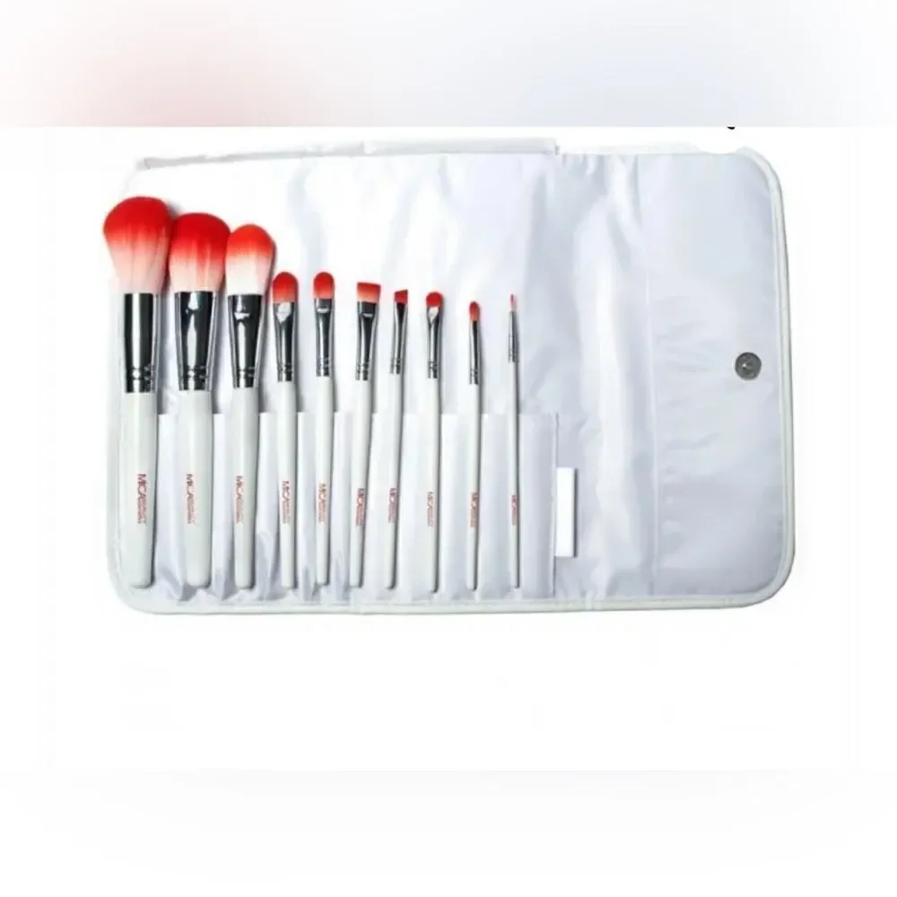 MICA Beauty DELUXE BRUSH SET